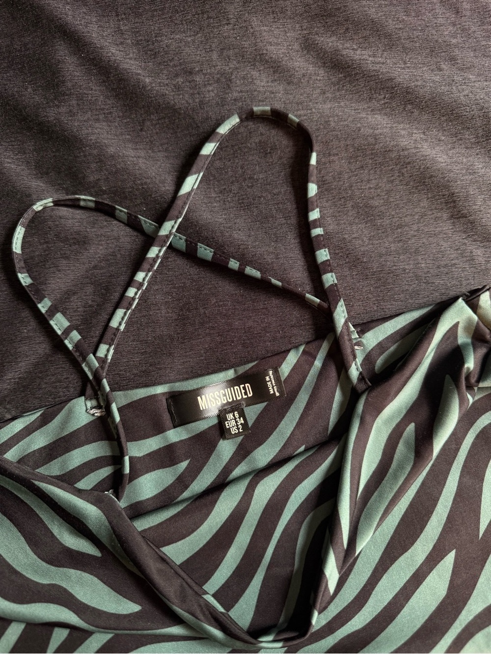 Missguided Tank - Picture 2 of 3
